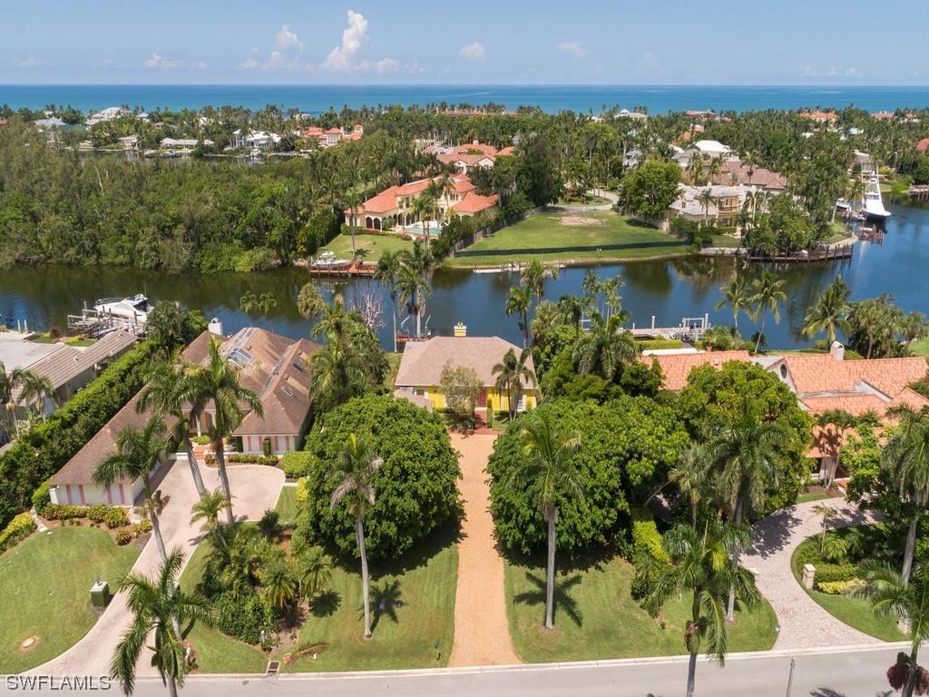 3300 Fort Charles Dr., Naples, FL 34102