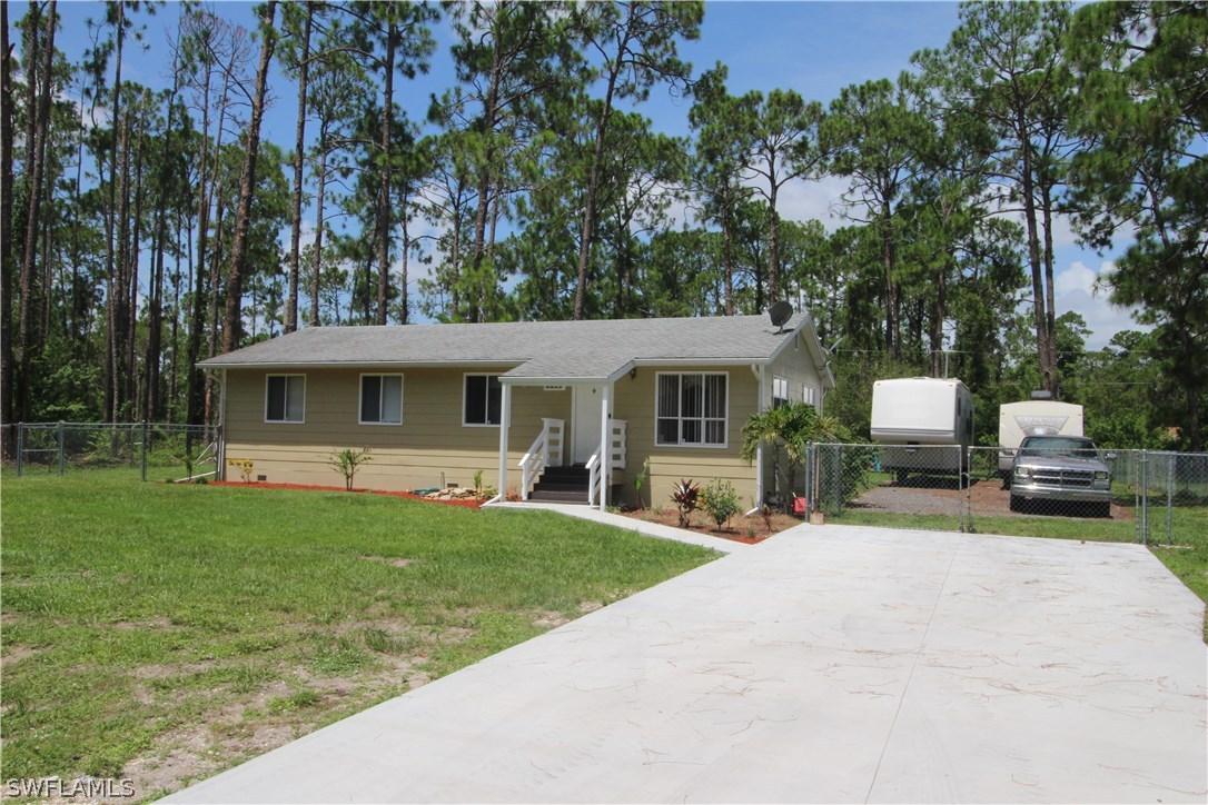 1211 5th Ave., Lehigh Acres, FL 33972