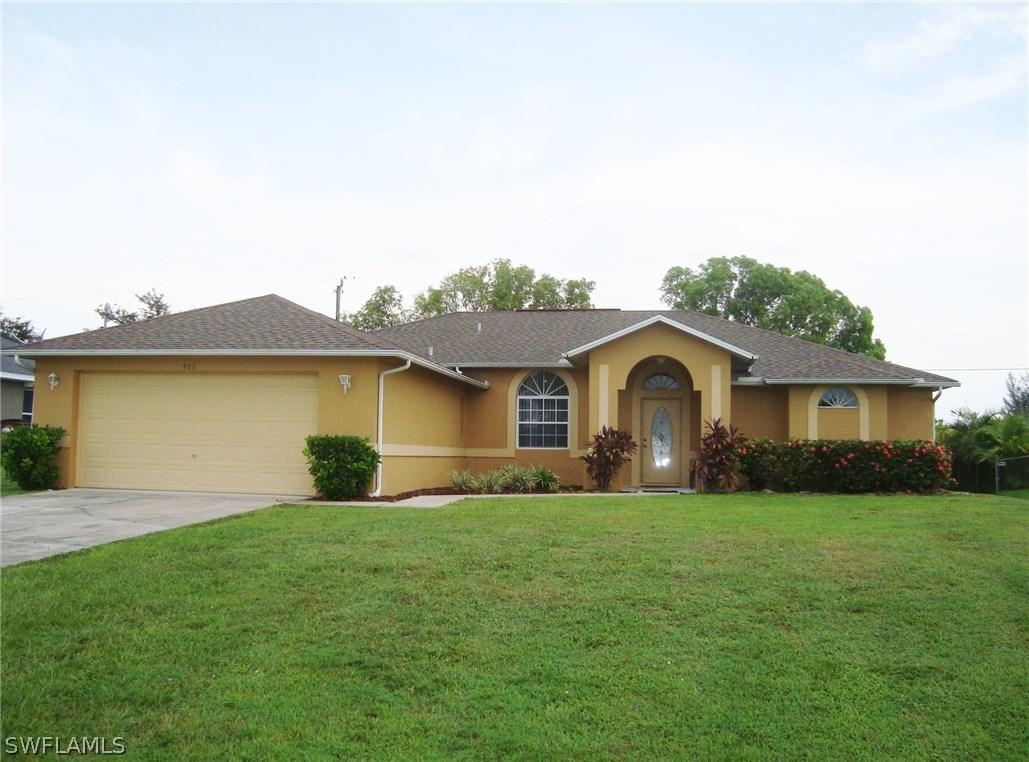 923 SW 33rd St., Cape Coral, FL 33914