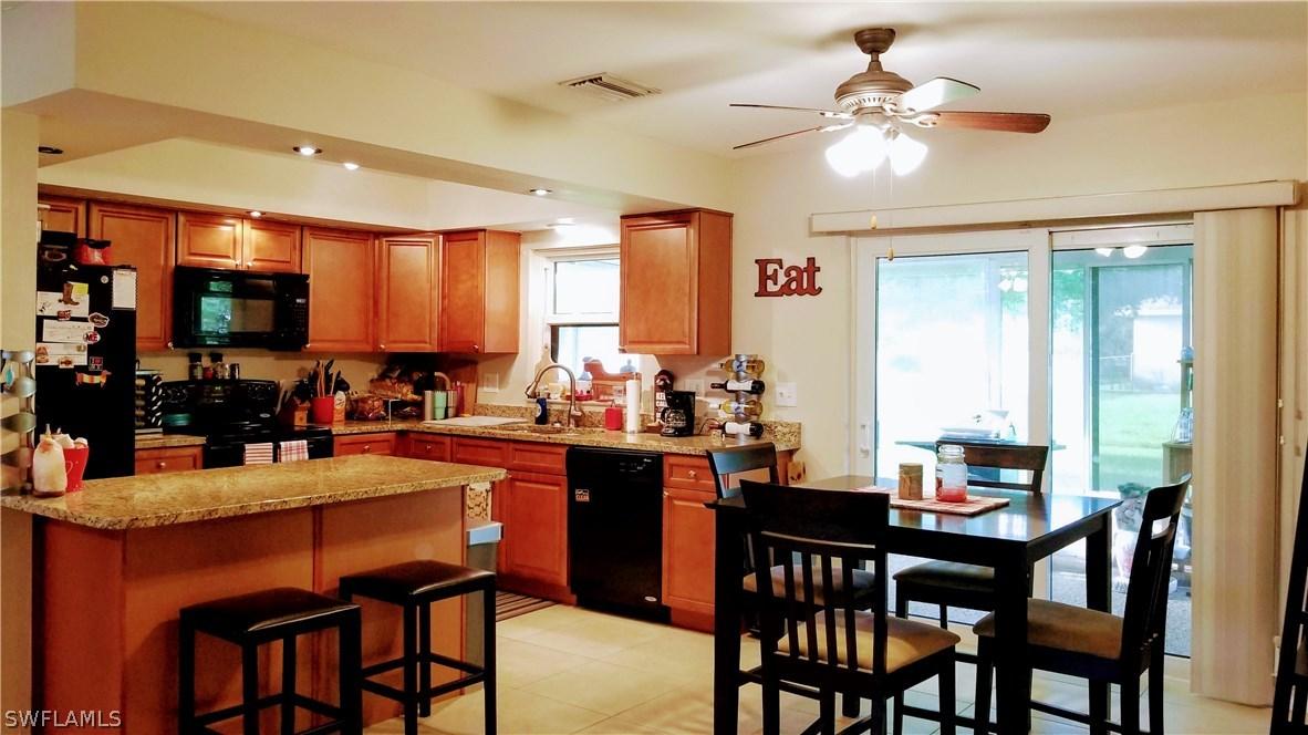 602 SW 4th St., Cape Coral, FL 33991