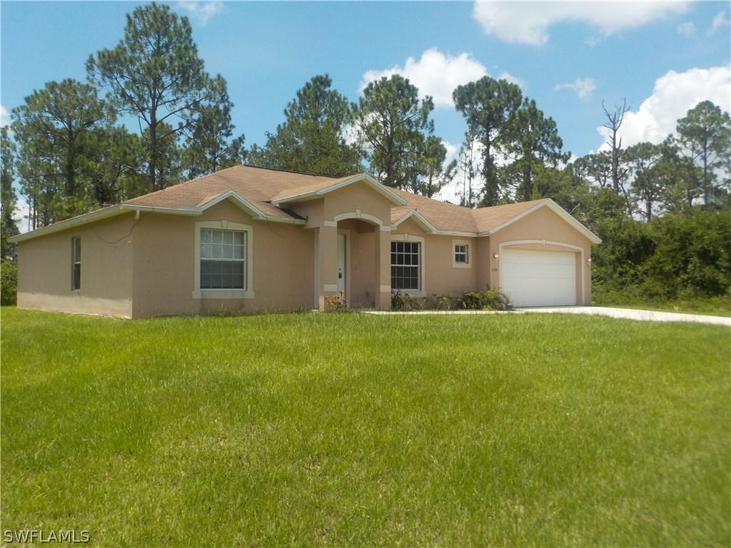 1146 Rahway St., Lehigh Acres, FL 33974