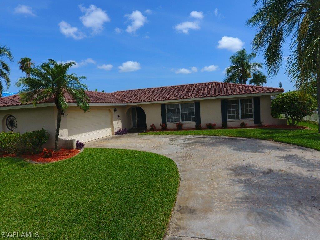 1104 SE 31st St., Cape Coral, FL 33904