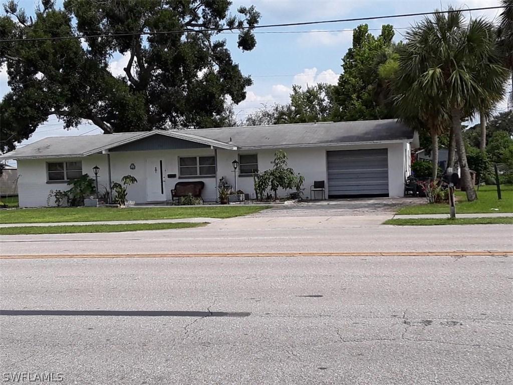 702 Leeland Heights Blvd., Lehigh Acres, FL 33936