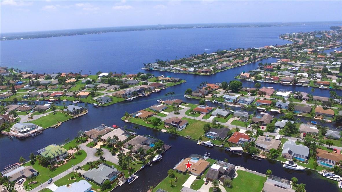 2624 SE 21st Ave., Cape Coral, FL 33904