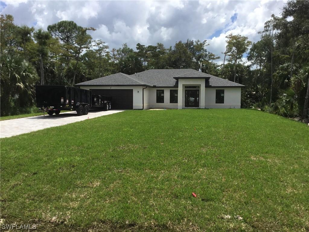 122 24 Ave., Naples, FL 34120