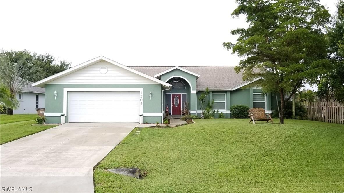 1209 SW 4th Ct., Cape Coral, FL 33991
