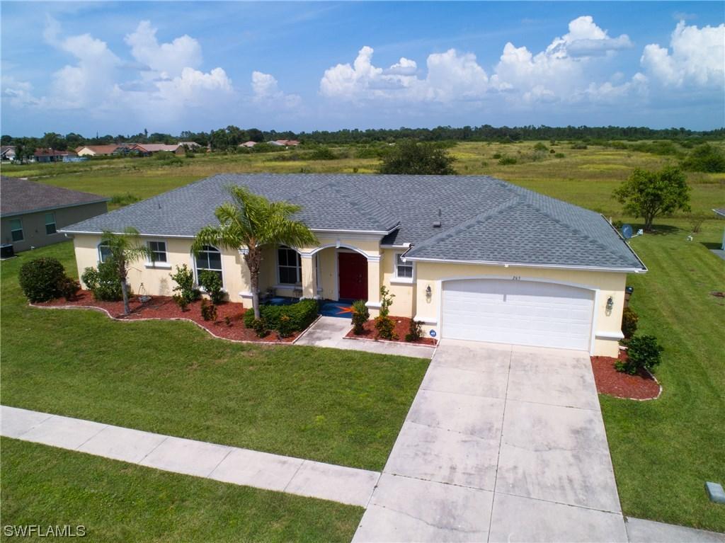 265 Richmond Ave., Lehigh Acres, FL 33936