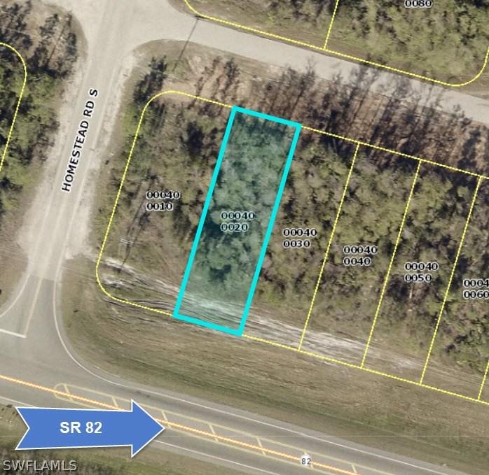 2702 Meadow Rd., Lehigh Acres, FL 33974