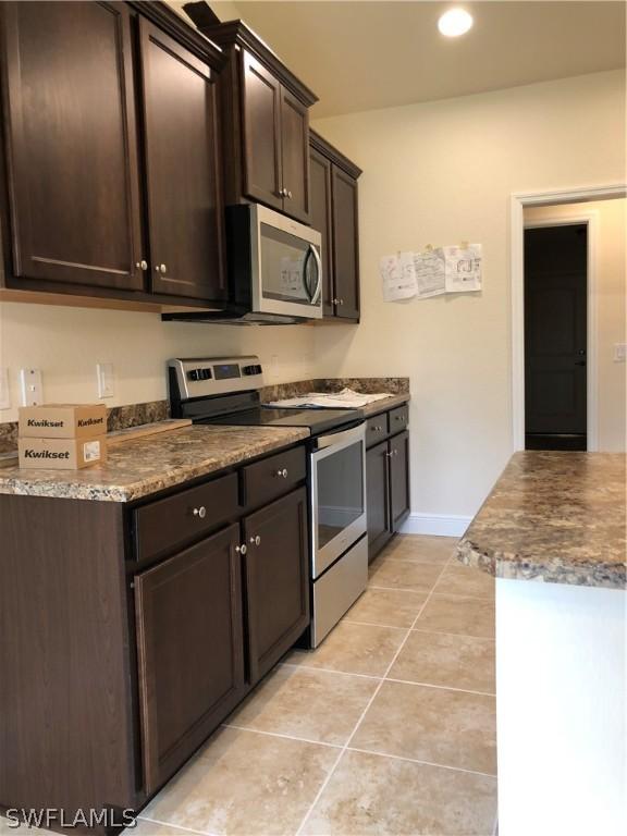 1618 Canton Ave., Lehigh Acres, FL 33972