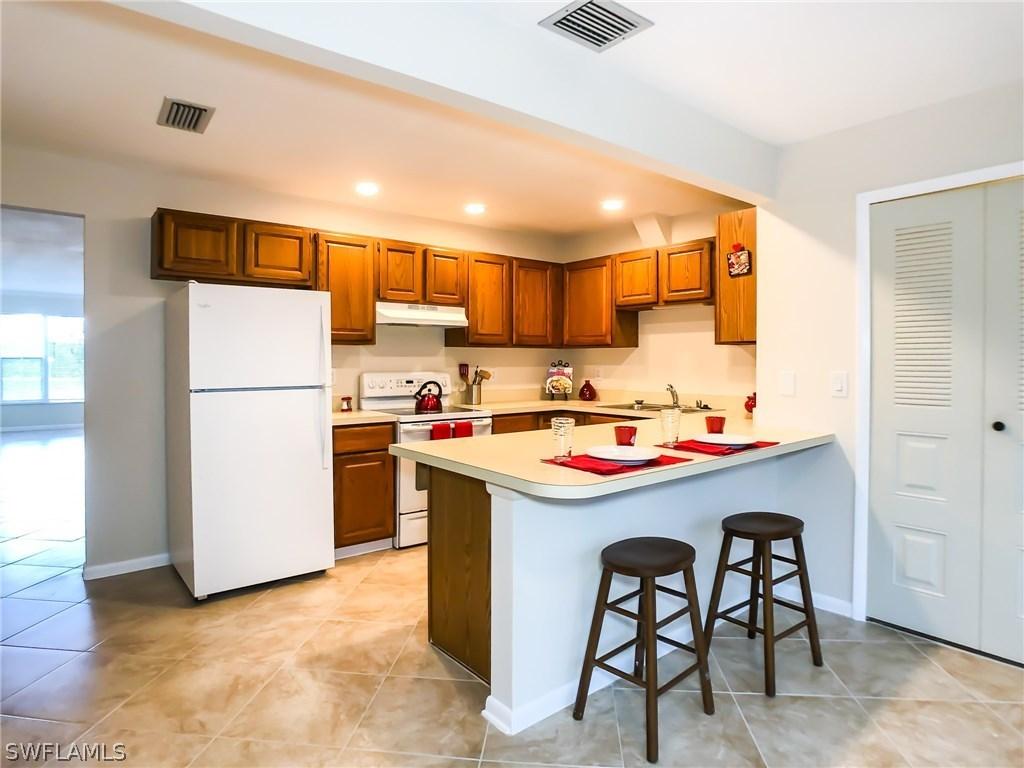 1340 S Brandywine Cir. #4, Fort Myers, FL 33919