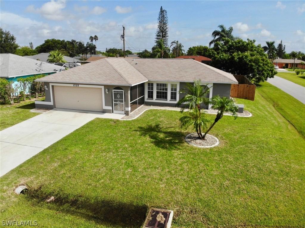 1725 SE 8th Ter., Cape Coral, FL 33990