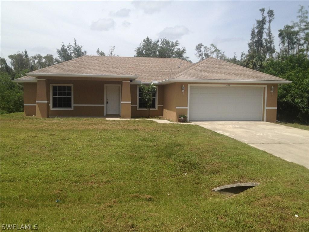 633 Lydia St., Lehigh Acres, FL 33974