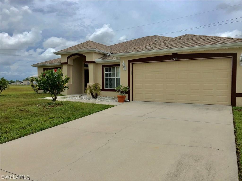 1300 NW 24th Ter., Cape Coral, FL 33993