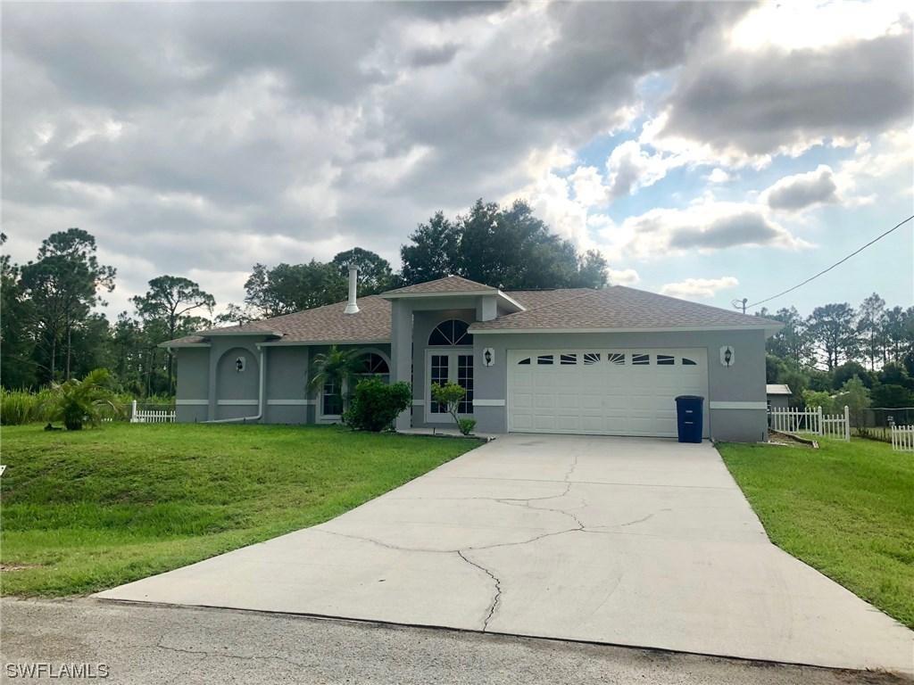 1113 Cleveland Ave., Lehigh Acres, FL 33972