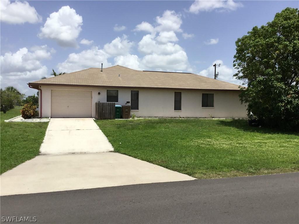 119 NE 23rd Pl., Cape Coral, FL 33909