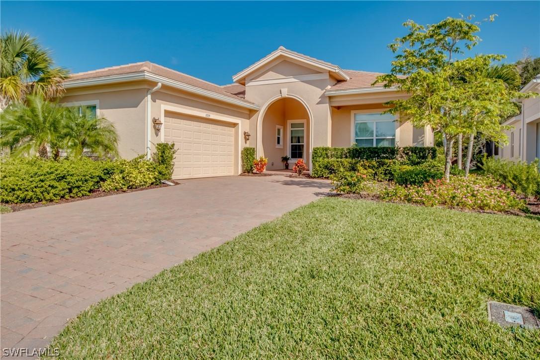 13729 Woodhaven Cir., Fort Myers, FL 33905