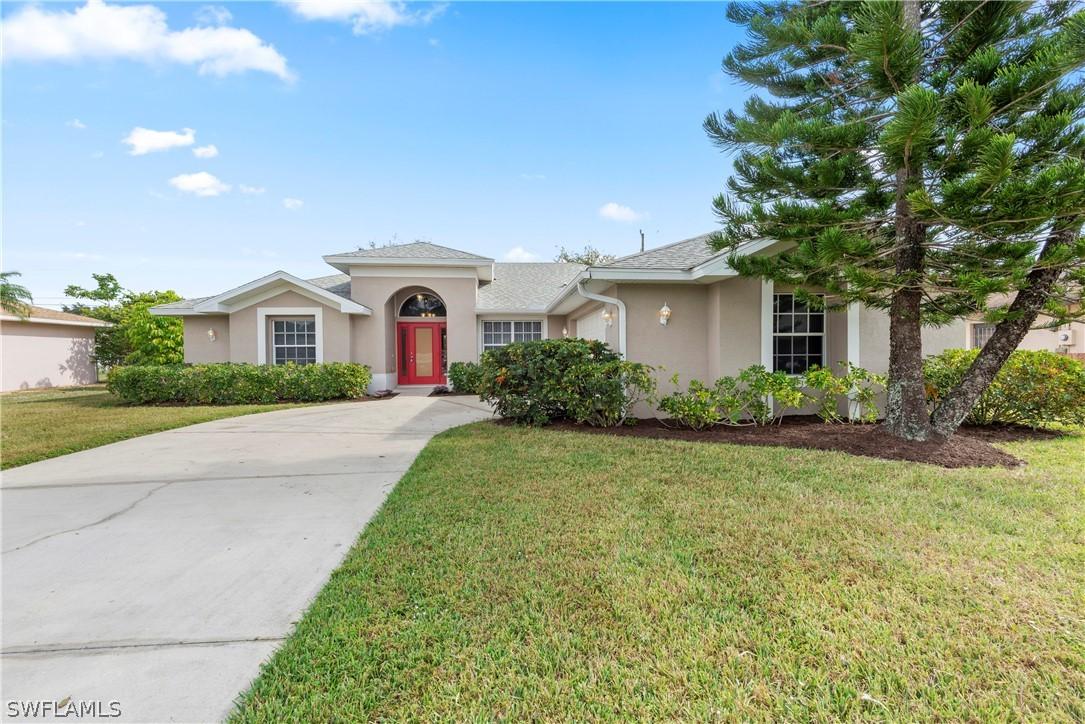 235 SE Santa Barbara Pl., Cape Coral, FL 33990
