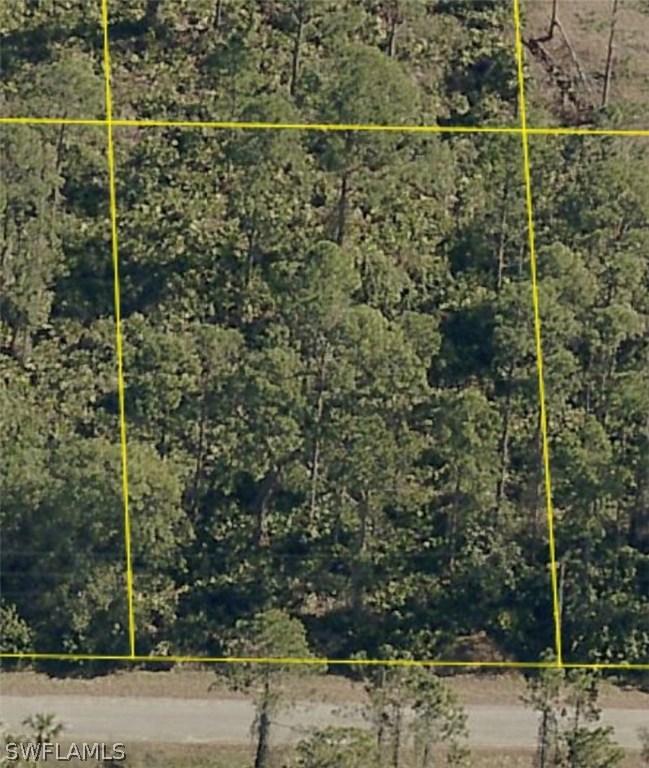 806 Mcarthur Ave., Lehigh Acres, FL 33936