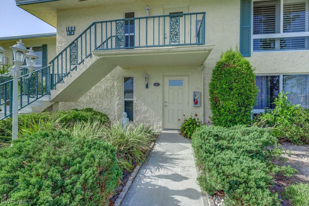 108 Penny Ln. #3, Naples, FL 34112