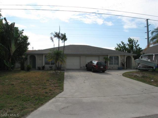 4313/4315 SW Santa Barbara Pl., Cape Coral, FL 33914