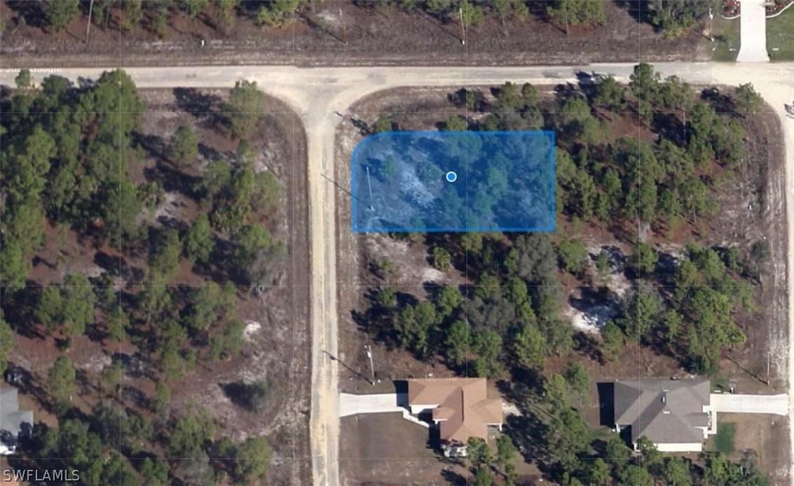 827 Knox Ave., Lehigh Acres, FL 33974