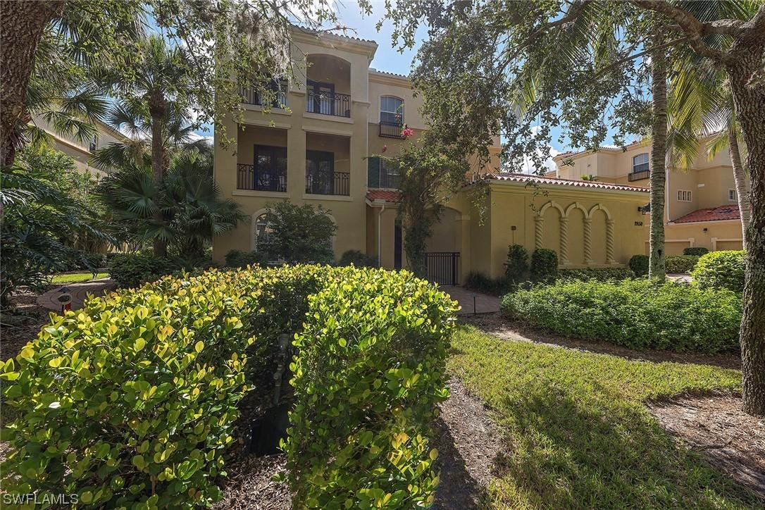 2850 Tiburon Blvd. #102, Naples, FL 34109