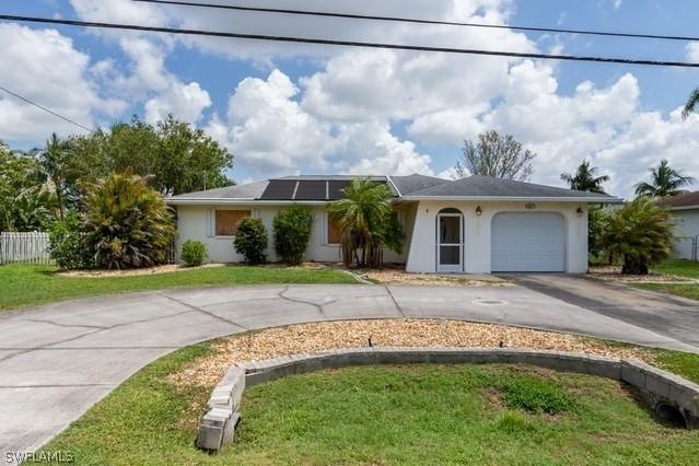 367 SE 33rd Ter., Cape Coral, FL 33904