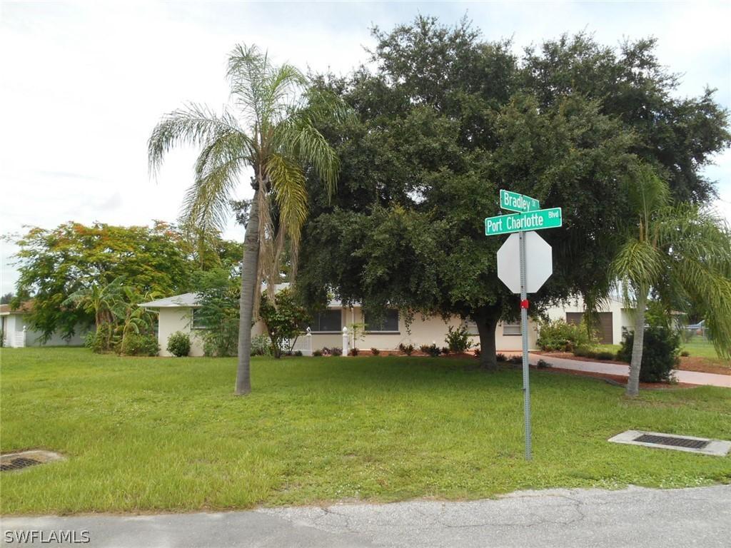 3292 Port Charlotte Blvd., Port Charlotte, FL 33952
