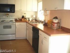 5322 Broward St., Naples, FL 34113