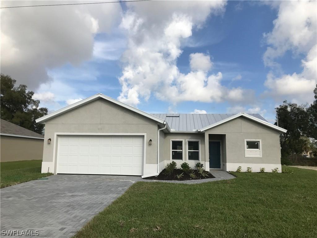 707 SW 11th Ct., Cape Coral, FL 33991