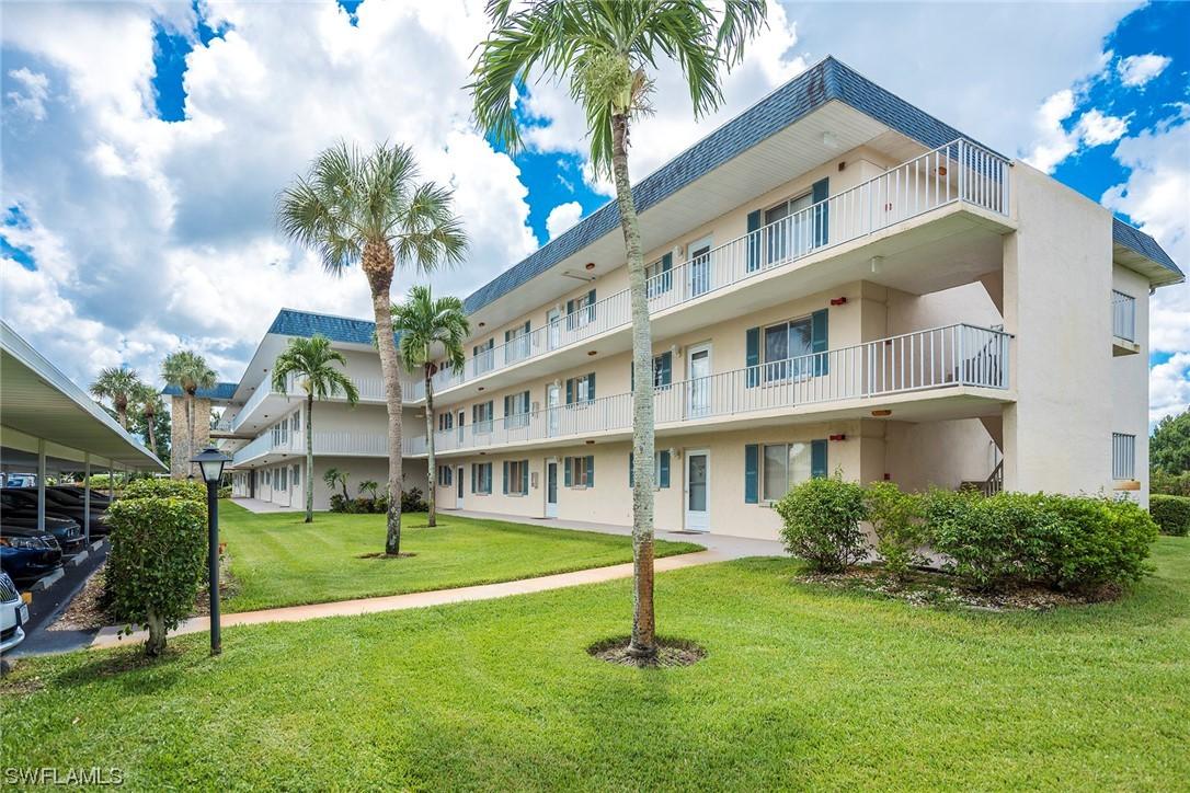 5515 Rattlesnake Hammock Rd. #111, Naples, FL 34113