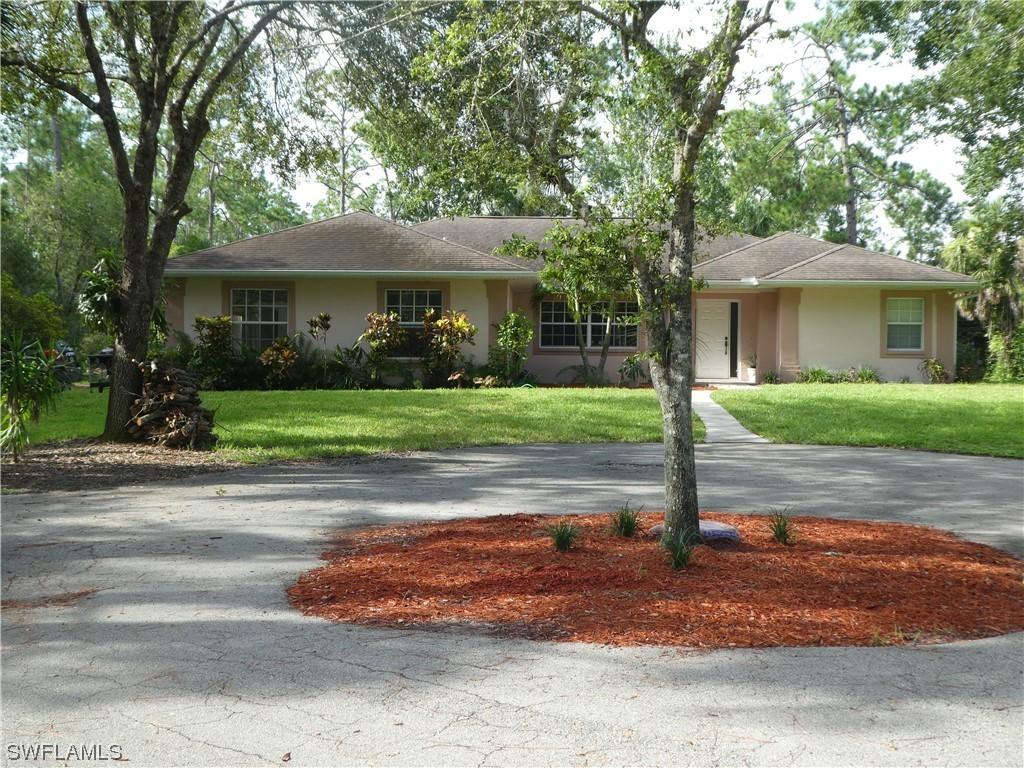 4220 1st Ave., Naples, FL 34119