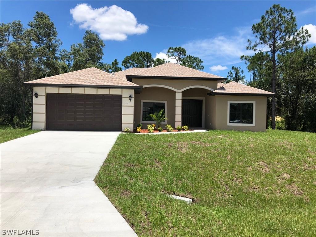 1112 Dixie Ave., Lehigh Acres, FL 33972