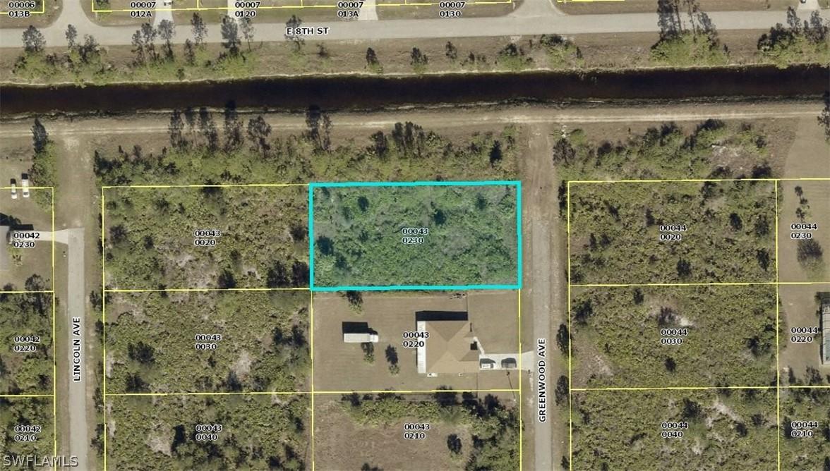 721 Greenwood Ave., Lehigh Acres, FL 33972