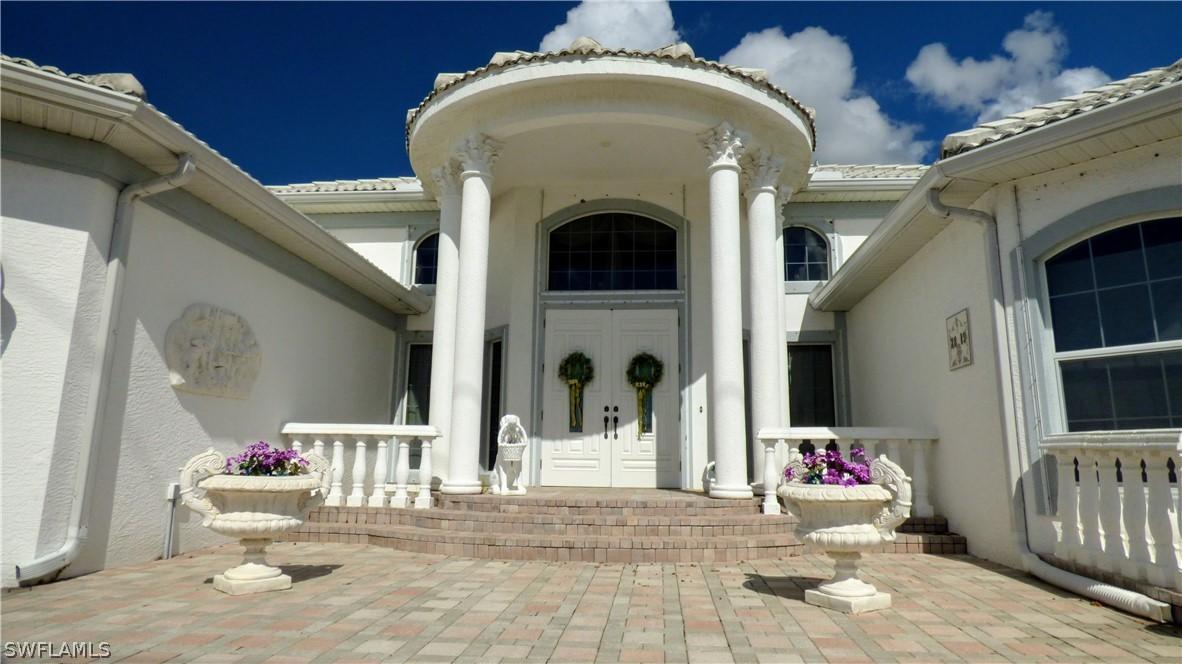 2819 Cape Coral Pkwy., Cape Coral, FL 33914