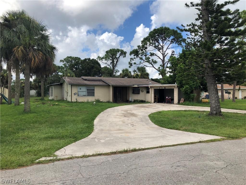 902 E 4th St., Lehigh Acres, FL 33936