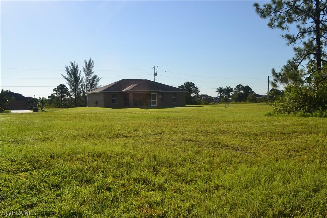 1419 NW 17th Pl., Cape Coral, FL 33993