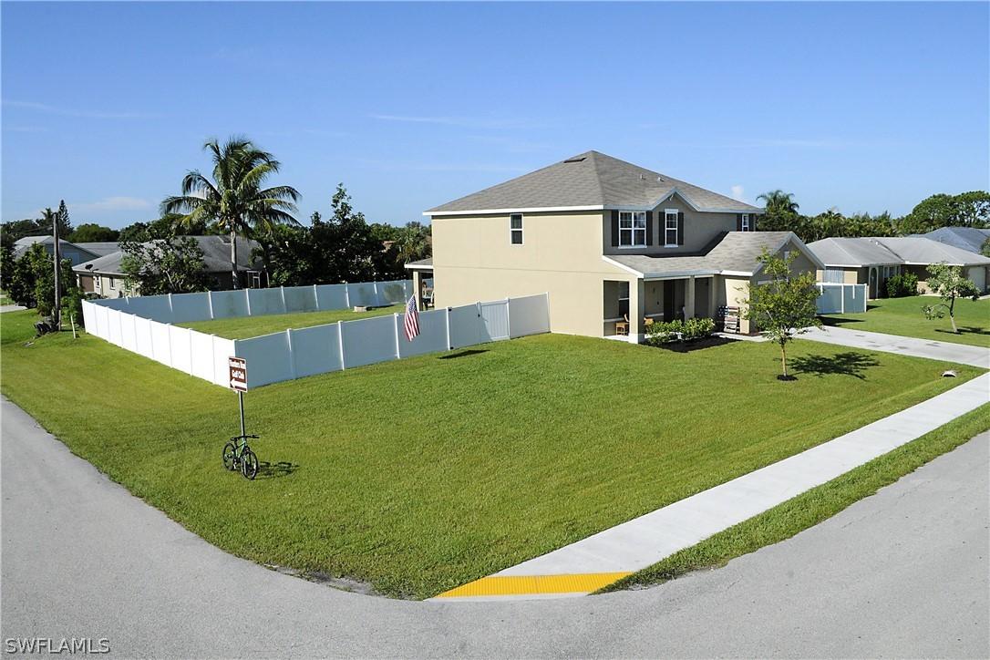 412 SE 8th St., Cape Coral, FL 33990