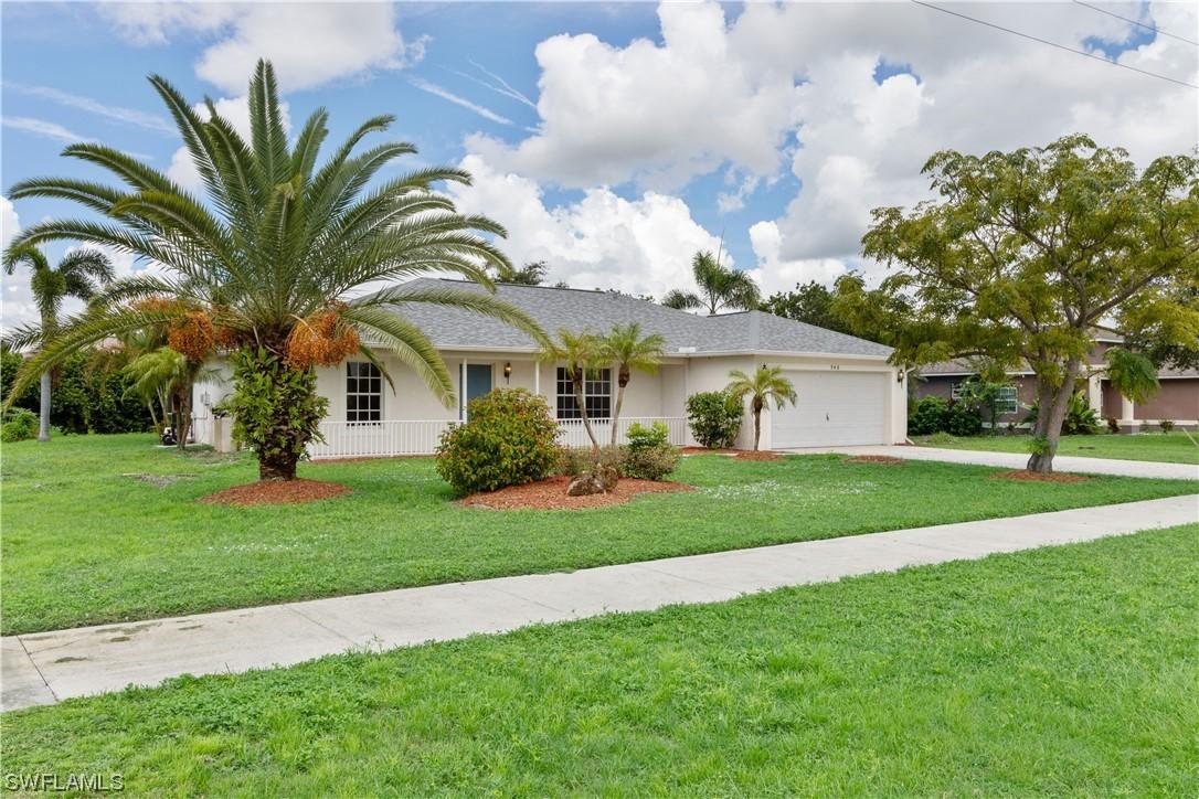 546 Charwood Ave., Lehigh Acres, FL 33974