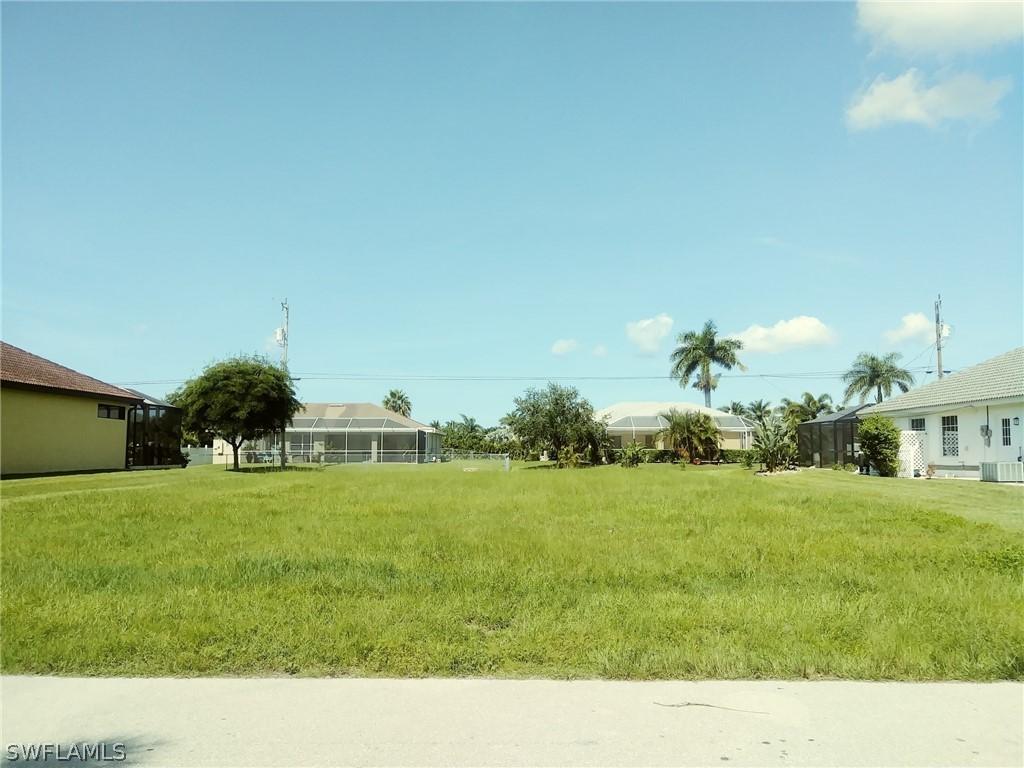 5416 SW 25th Pl., Cape Coral, FL 33914