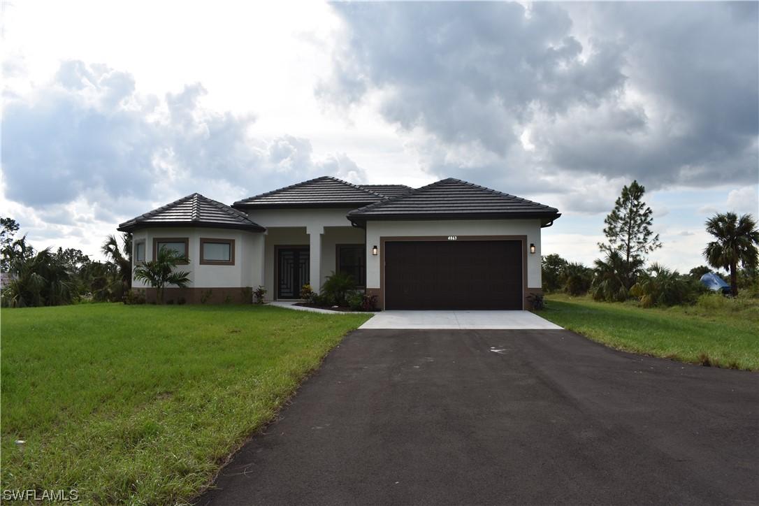 2903 28th Ave., Naples, FL 34117