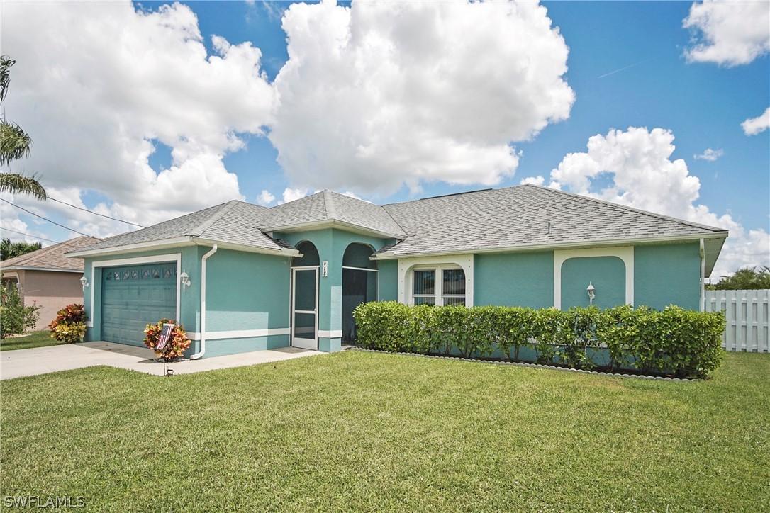 913 SW 6th Ct., Cape Coral, FL 33991