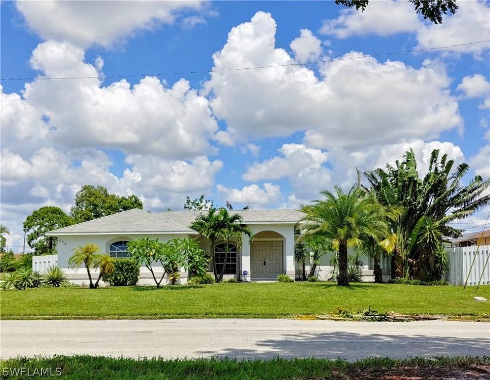 203 Nicholas Pkwy., Cape Coral, FL 33990