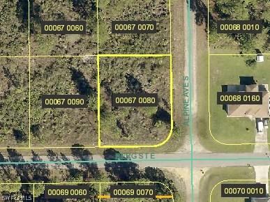 929 Berg St., Lehigh Acres, FL 33974