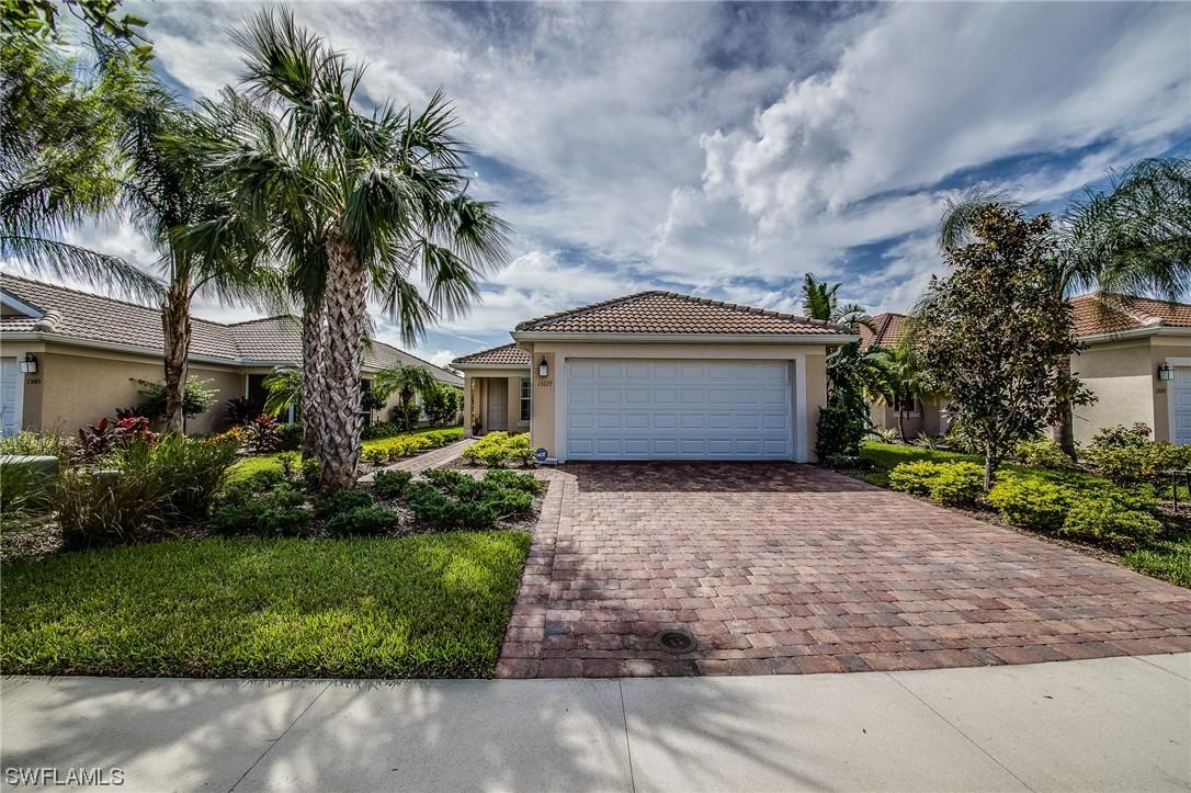 15139 Reef Ln., Bonita Springs, FL 34135