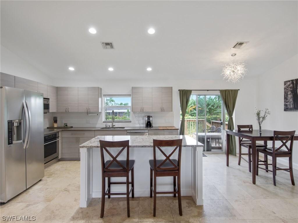 8448 Pittsburgh Blvd., Fort Myers, FL 33967