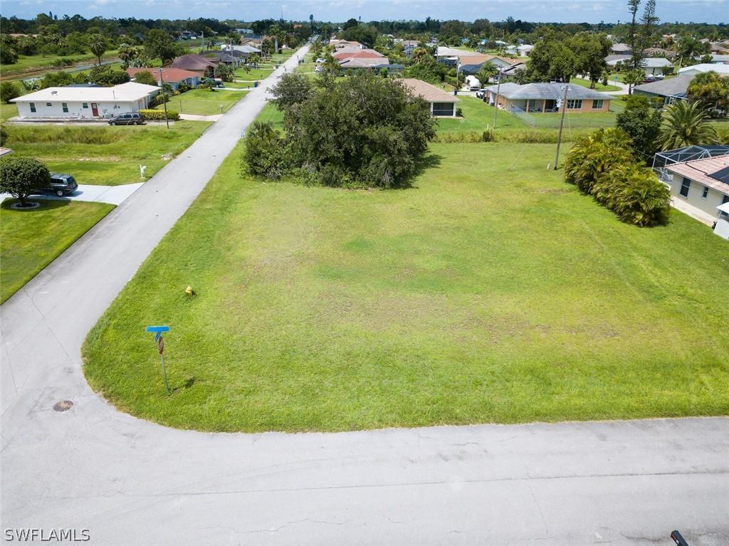 51 Pierce St., Lehigh Acres, FL 33936