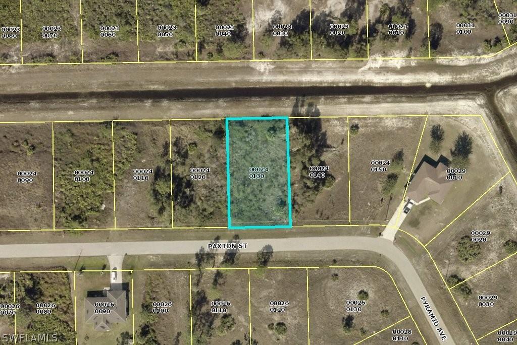 125 Paxton St., Lehigh Acres, FL 33974