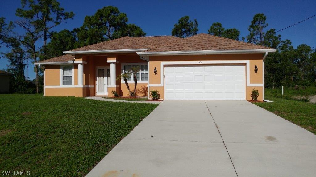 1907 Sunniland Blvd., Lehigh Acres, FL 33971