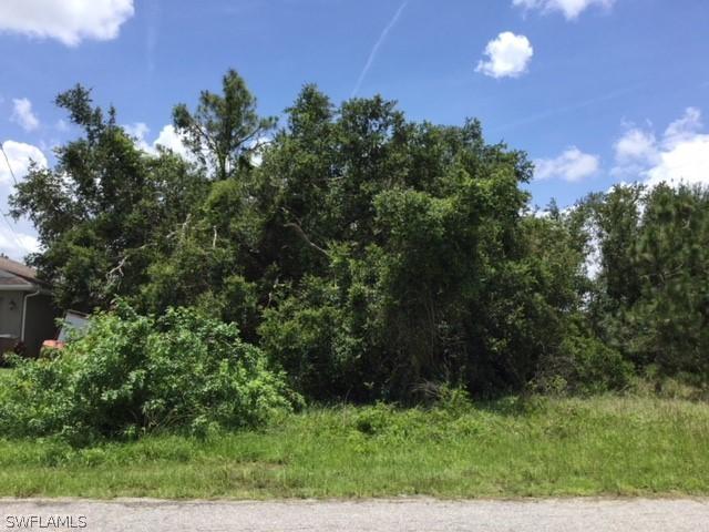 4113 9th St., Lehigh Acres, FL 33976